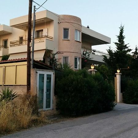 Lovely 2-Bedroom Apartment At Greek Riviera Vári Extérieur photo